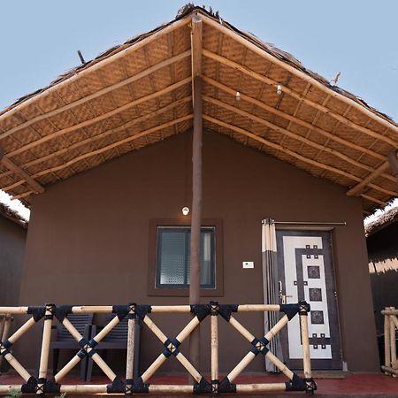 Hotel Hippie Land Hampi Esterno foto