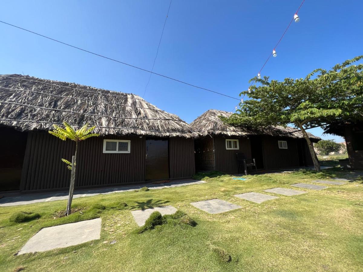 Hotel Hippie Land Hampi Esterno foto