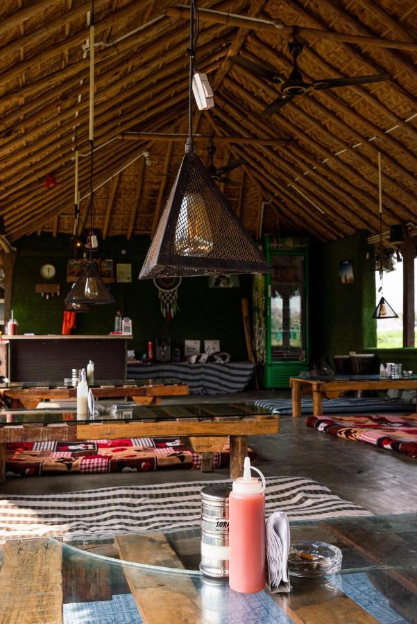 Hotel Hippie Land Hampi Esterno foto