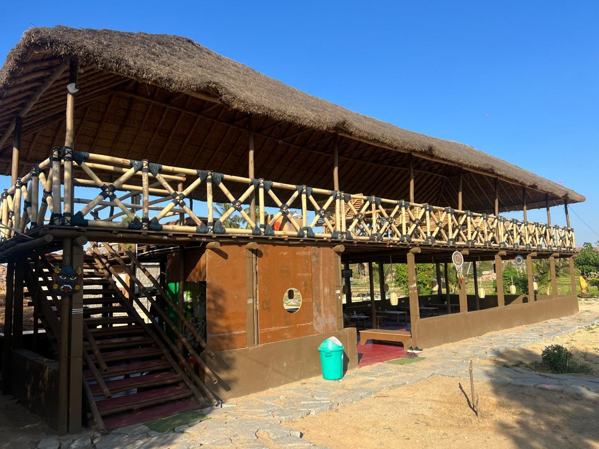 Hotel Hippie Land Hampi Esterno foto